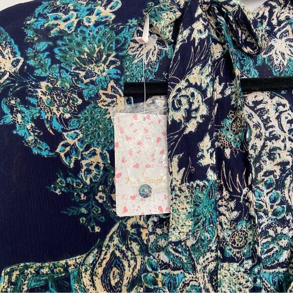 Free People Navy Blue & Green Long
Sleeve Lady Luck Tunic Size XS NWT - Picture 9 of 11